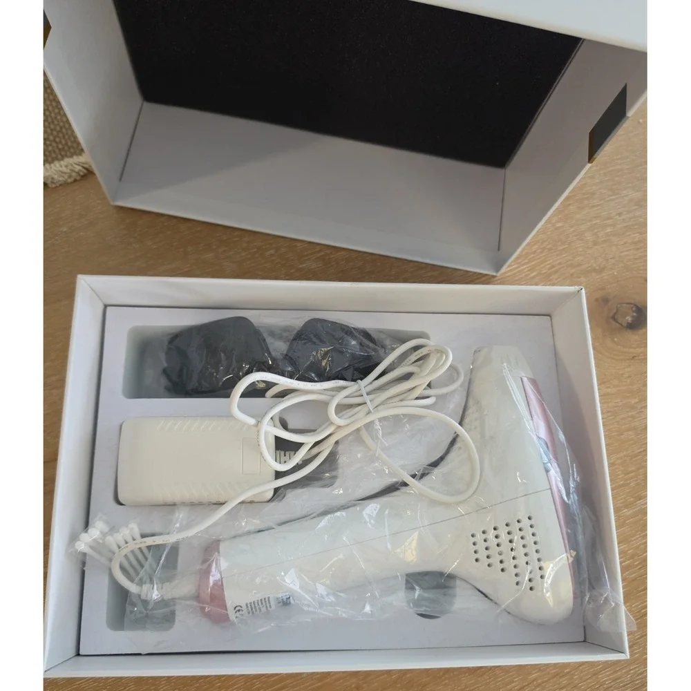 MLAY T3 Home Use IPL Laser Hair Removal Device W/Replaceable Lam Head